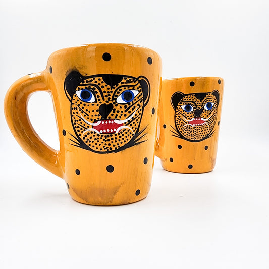 Taza alta de barro Jaguar