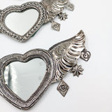 Corazón Milagritos con espejo en hojalata - oxidado Corazón Milagritos con espejo en hojalata - oxidado