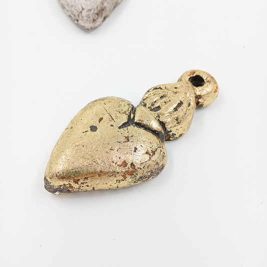 Corazón Milagrito con corona - acabado dorado y gris con plata