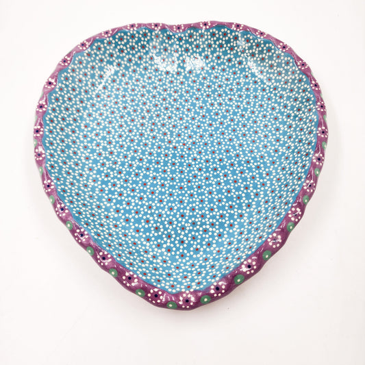 Plato de corazón en barro capulineado