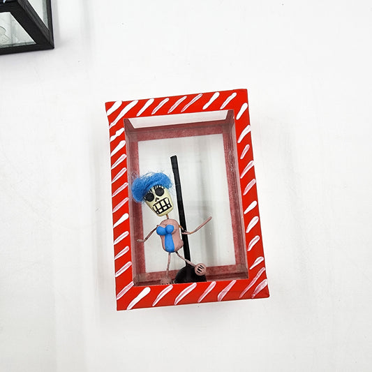 The ballerina skull box