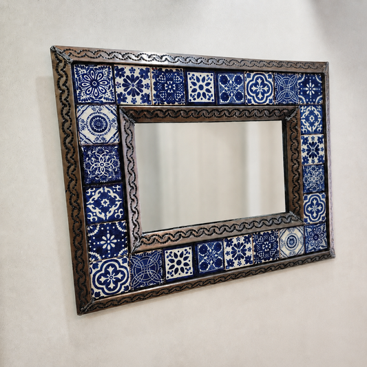 Espejo de Hojalata con Talavera
