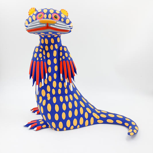 Nutria grande - talla de madera Oaxaca