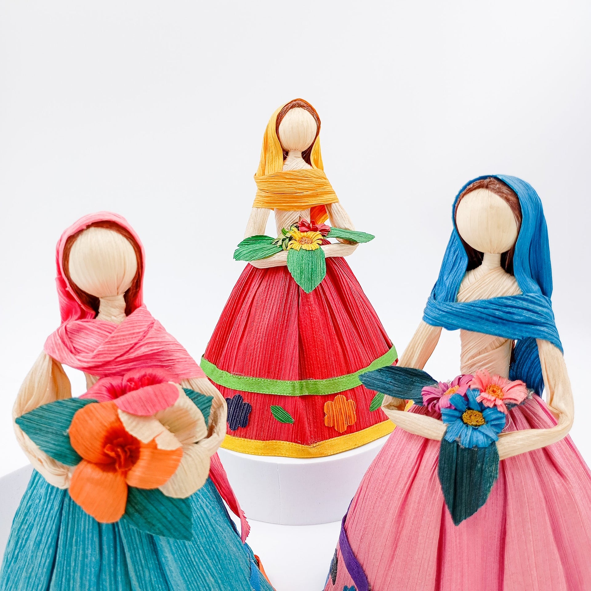 Figuras decorativas y esculturas
