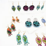 Aretes bordados a mano