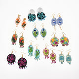 Aretes bordados a mano