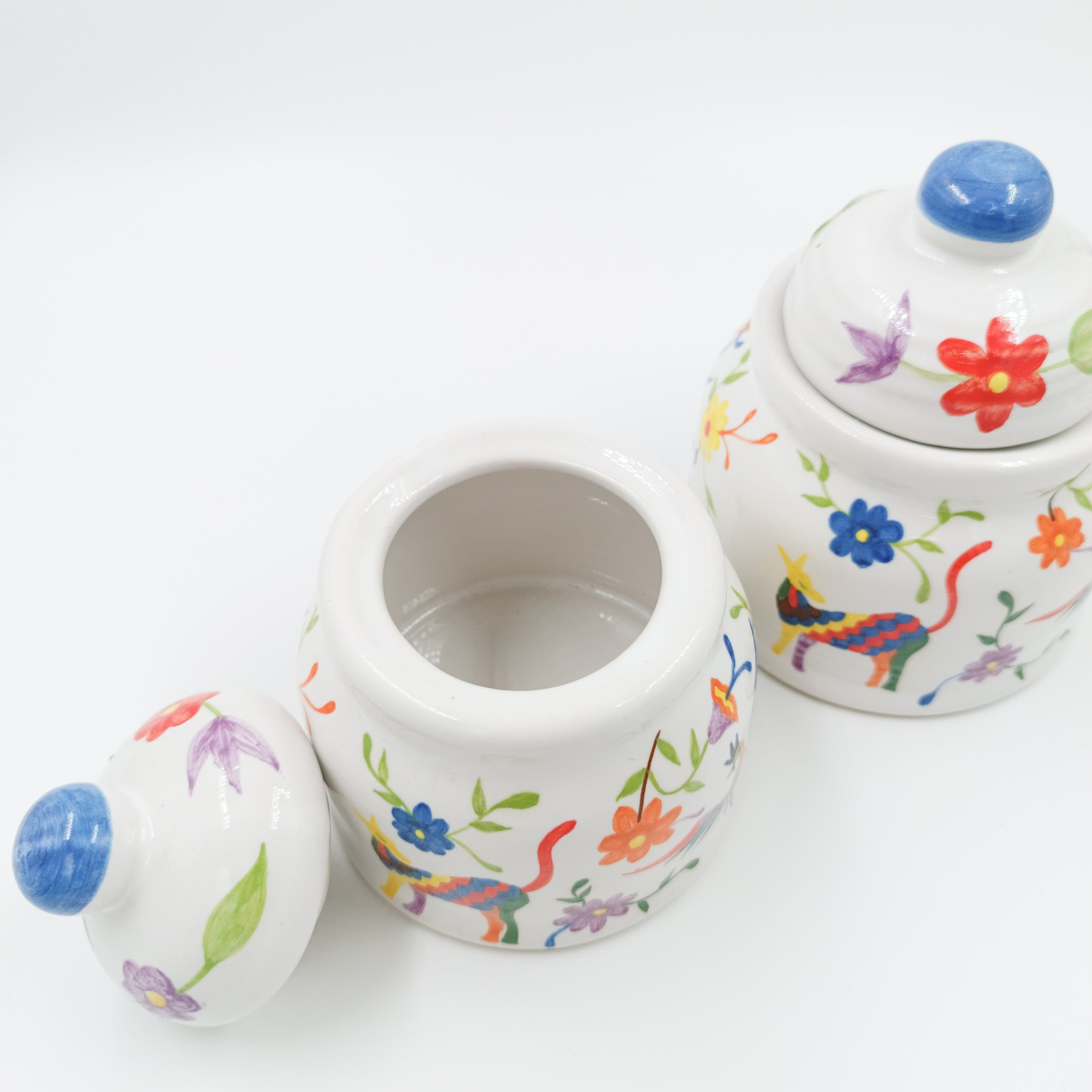 Ceramic sugar bowls from Michoacán with Otomi details