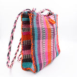 Bolsa artesanal de henequén hecha en Yucatán