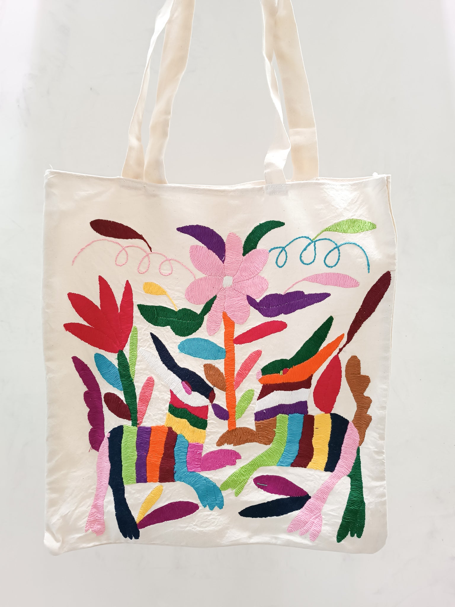 Bolsa tote bag con bordado Otomí