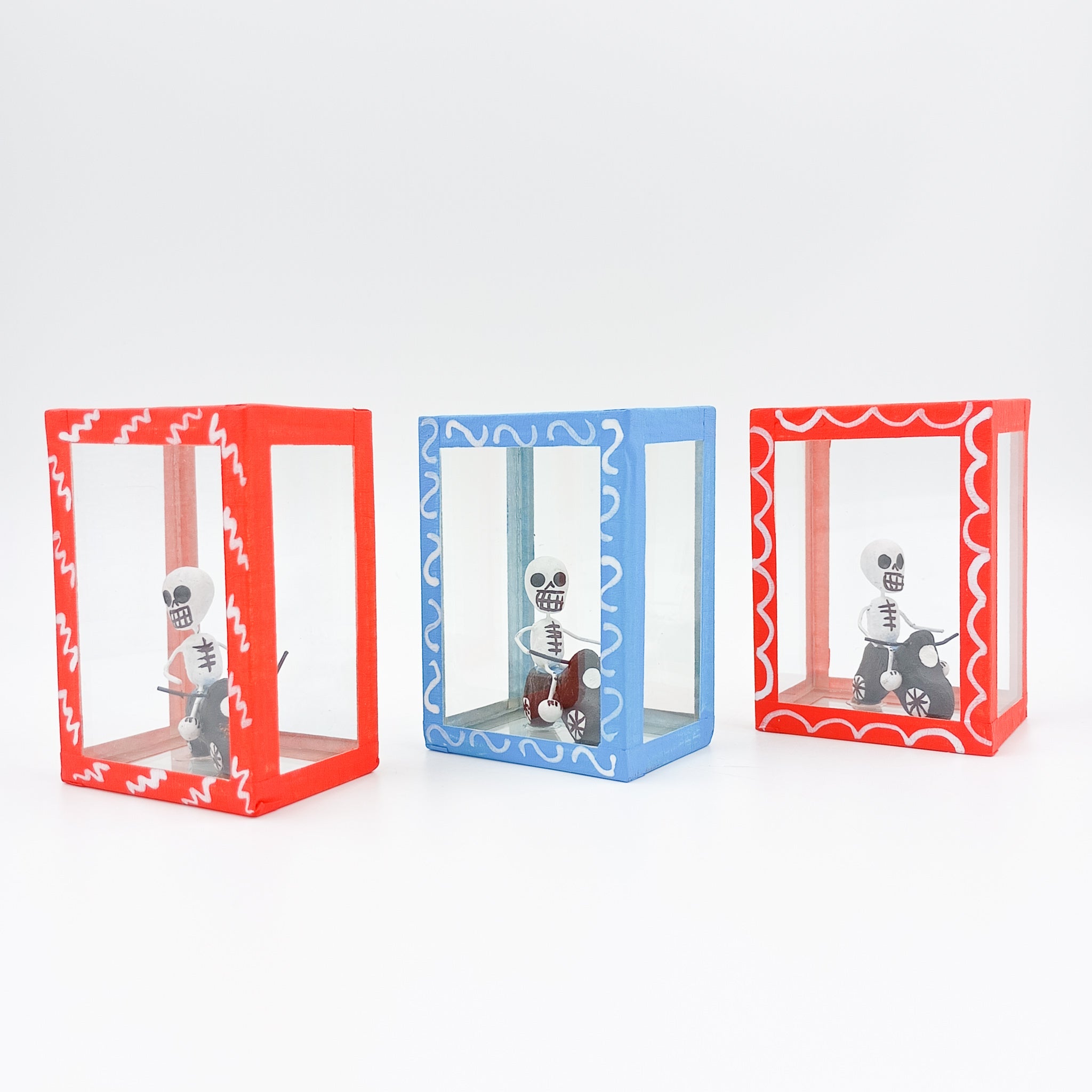 Couple skull box