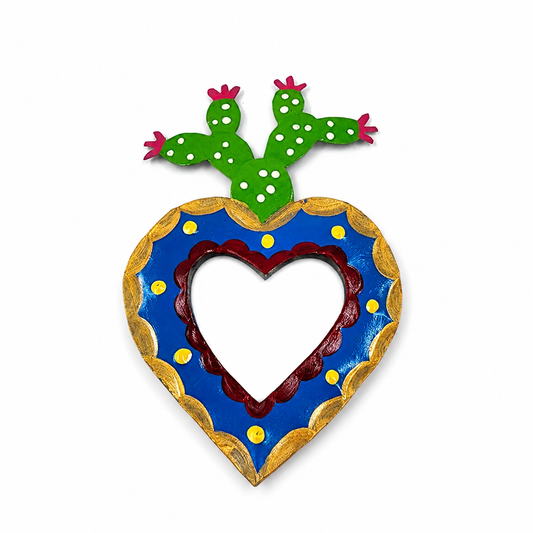 Corazón Milagrito con nopal y espejo de hojalata