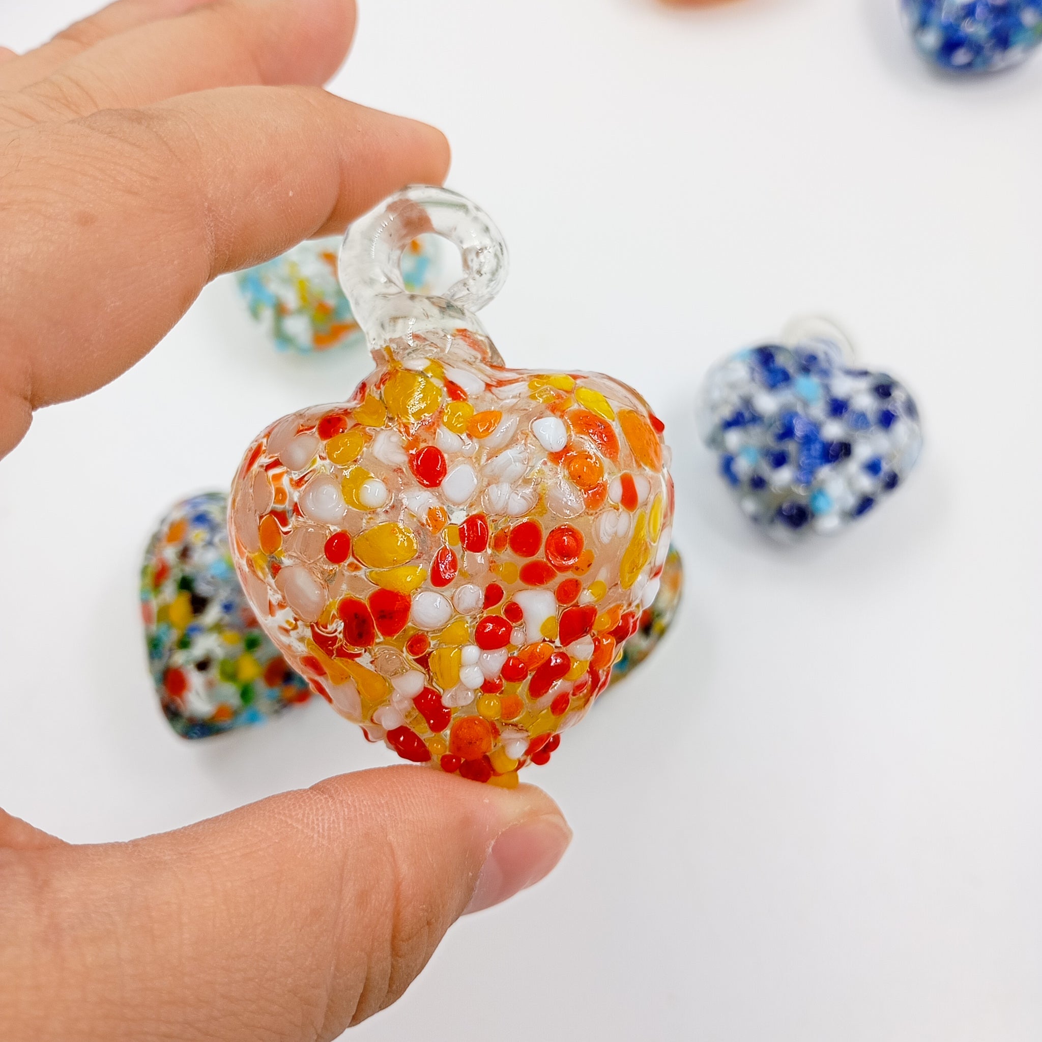 Corazones mini de vidrio soplado