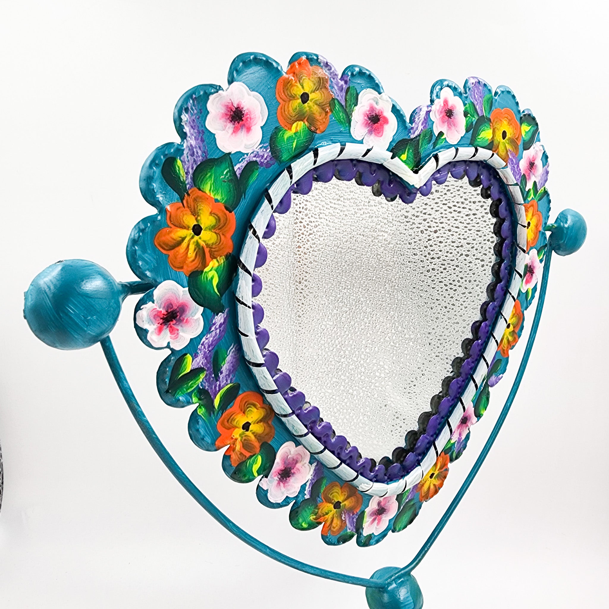 Hand-painted tin heart table mirror
