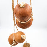 Guaje para agua con asa de henequén