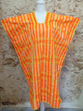 Huipil artesanal de Oaxaca - naranja y amarillo neón con estrellas