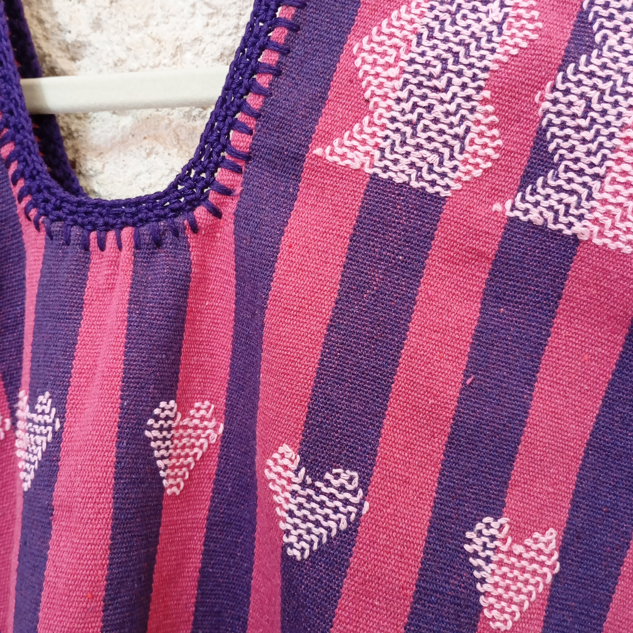 Huipil de Oaxaca - para niña color morado y rosa con corazones