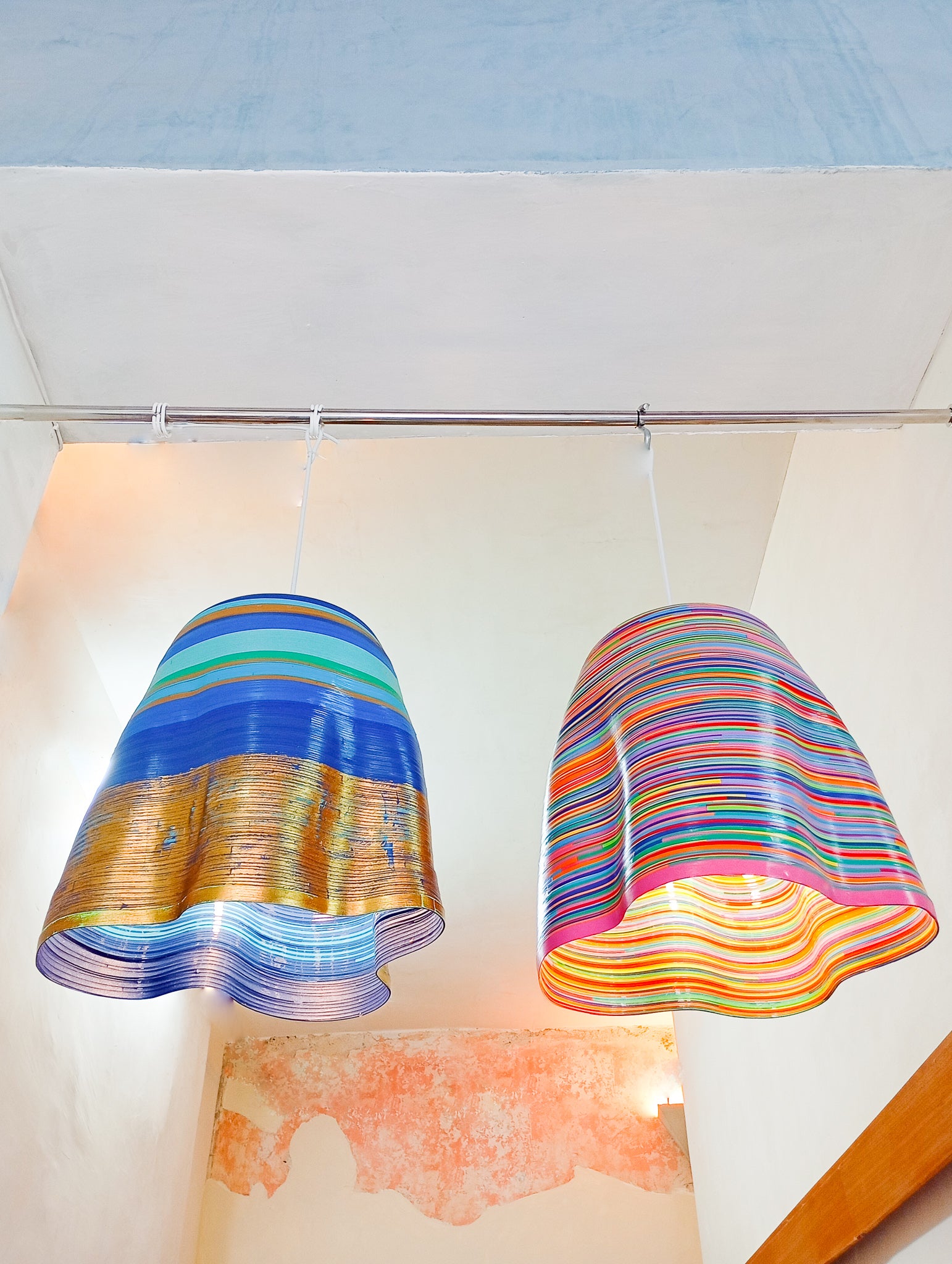 Lámparas de colores de papel moldeado - Serpentina