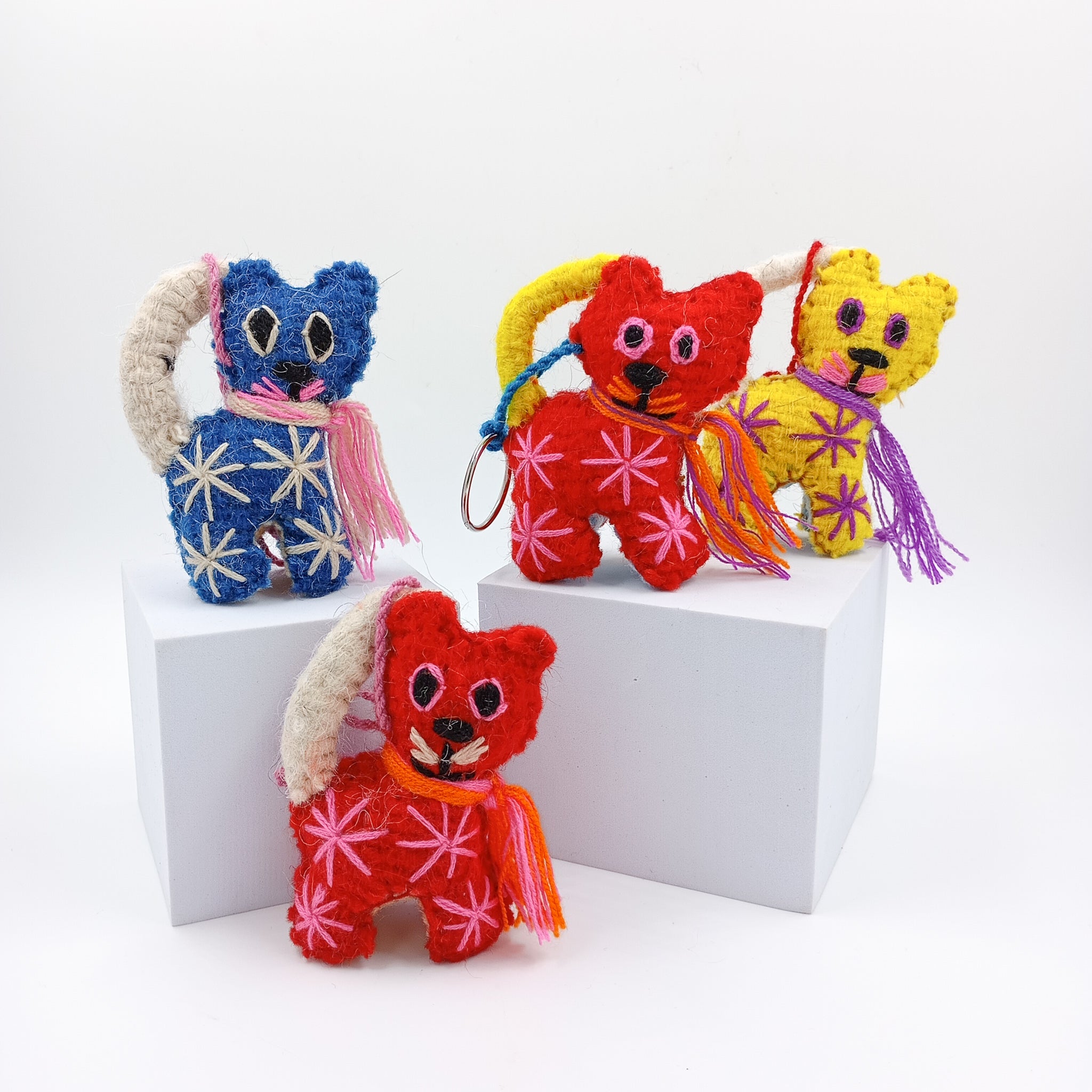 Peluchitos en lana de Chiapas
