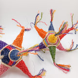 Estrellas de ixtle para árbol de navidad