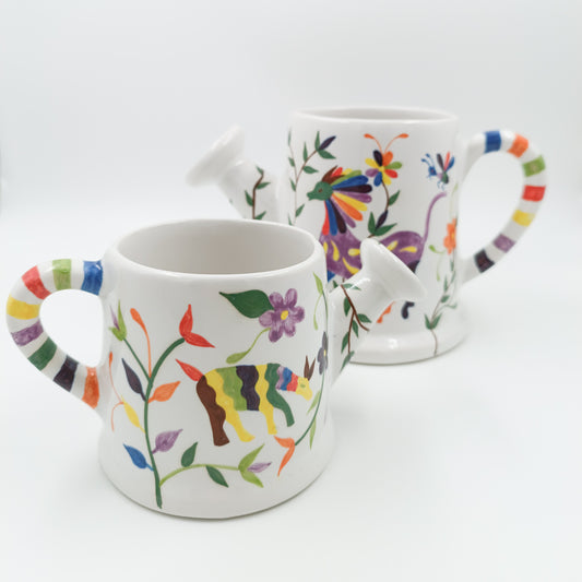 Michoacán ceramic watering can with Otomí details
