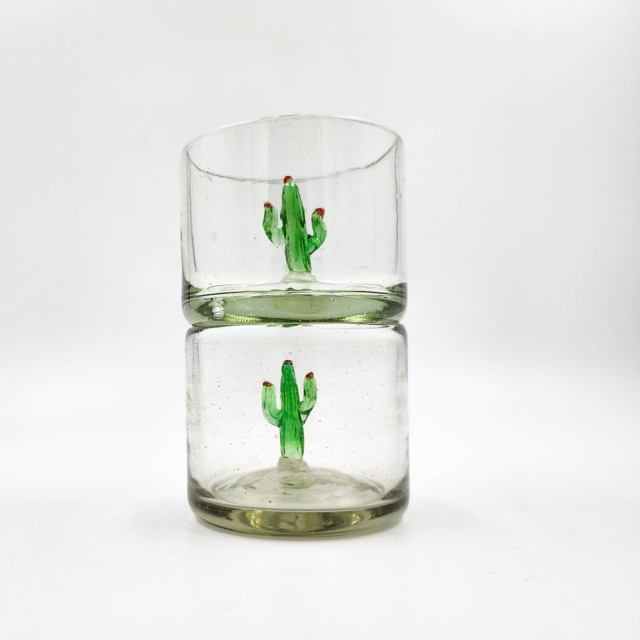 Par de vasitos tequileros / mezcaleros de vidrio soplado