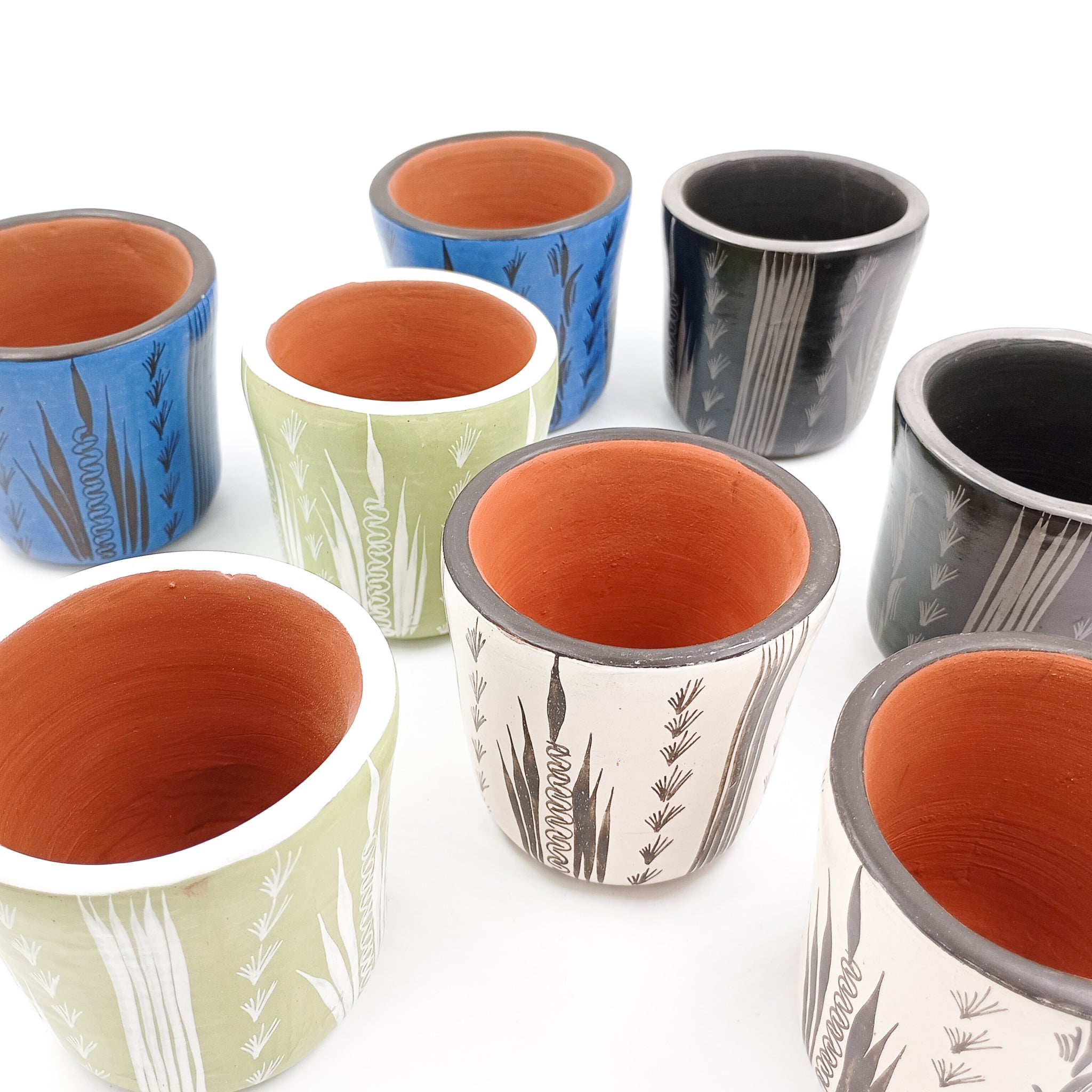 Set de dos vasos cocteleros en barro bruñido