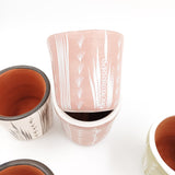 Set de dos vasos cocteleros en barro bruñido