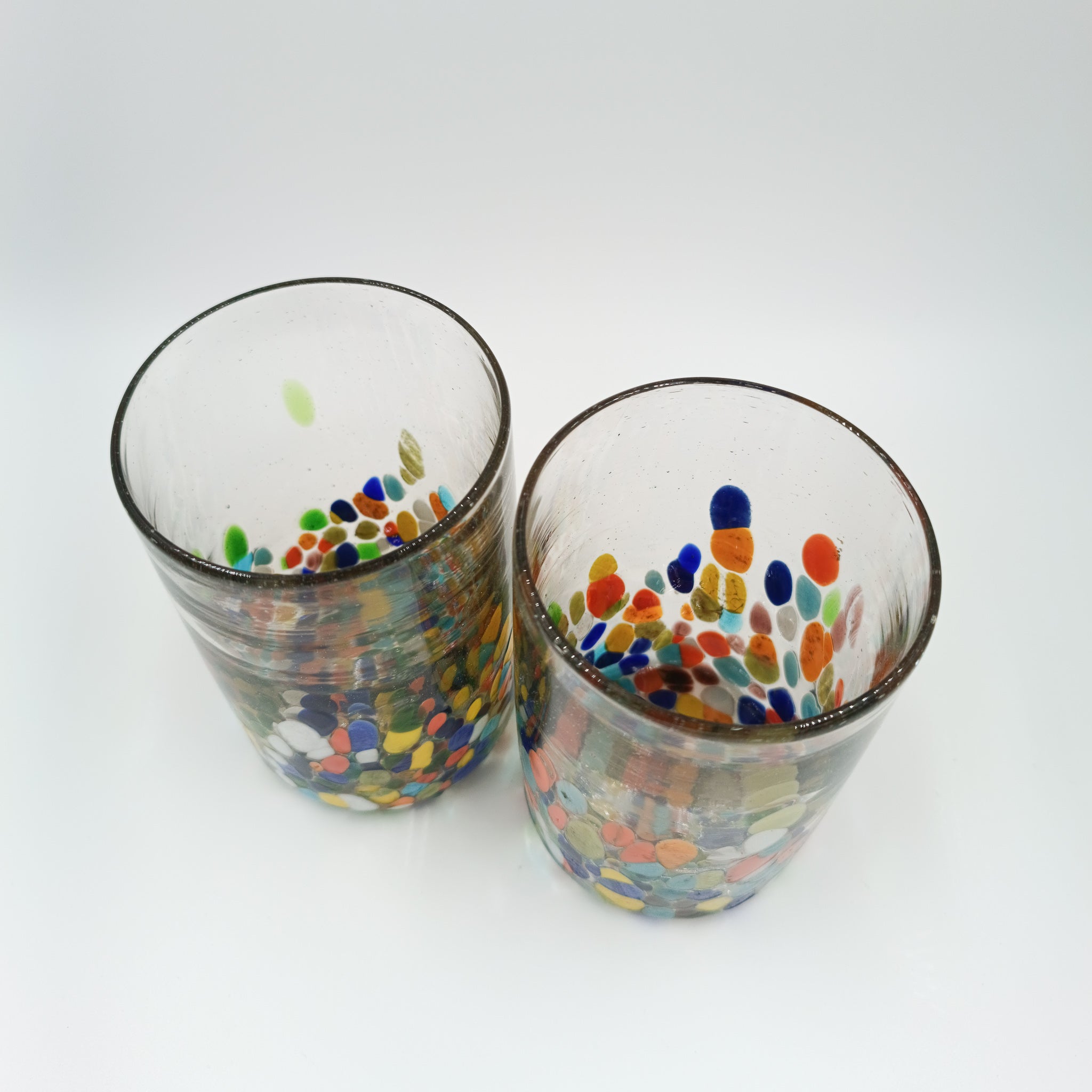 Vasos de vidrio soplado confetti