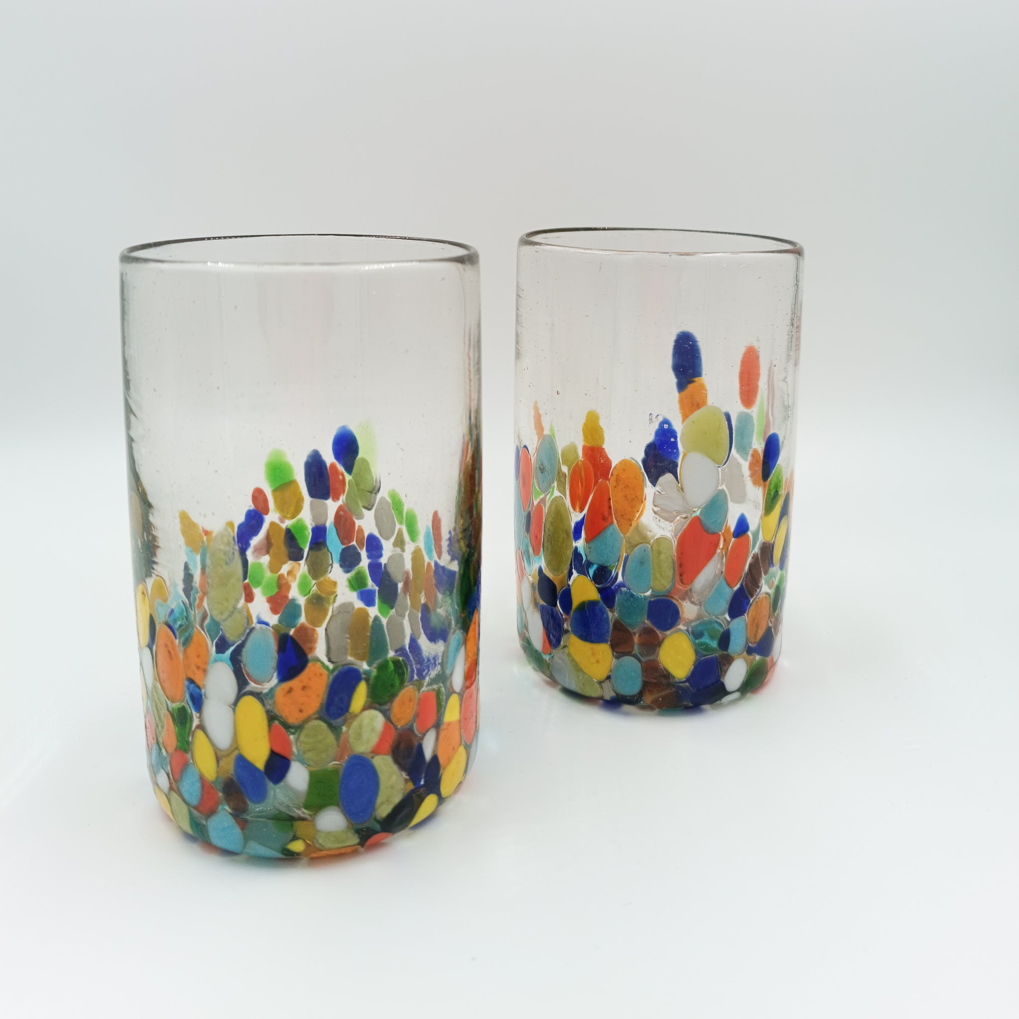 Vasos de vidrio soplado confetti