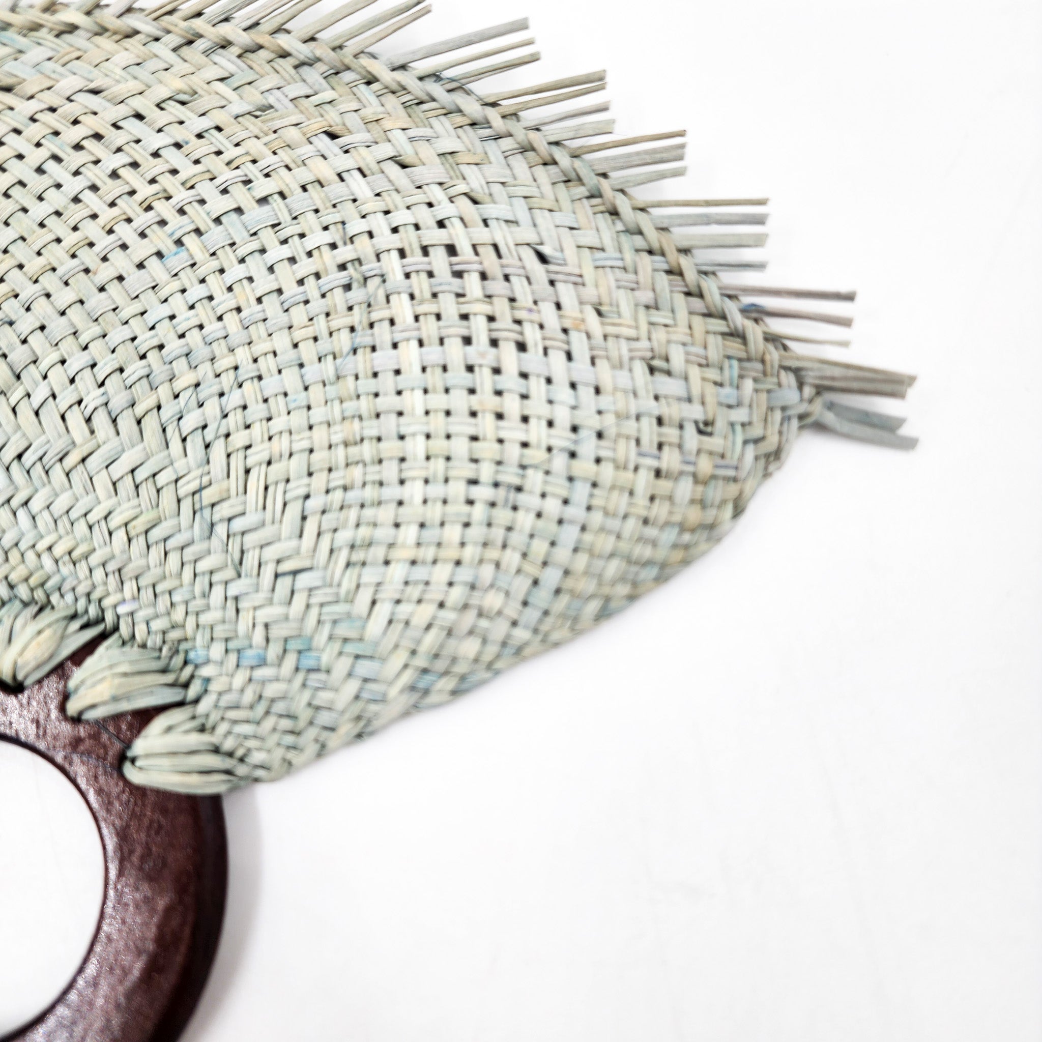 Small jipijapa fan with tzalam wood handle