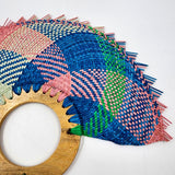 Abanico jipijapa grande colores con madera de tzalam