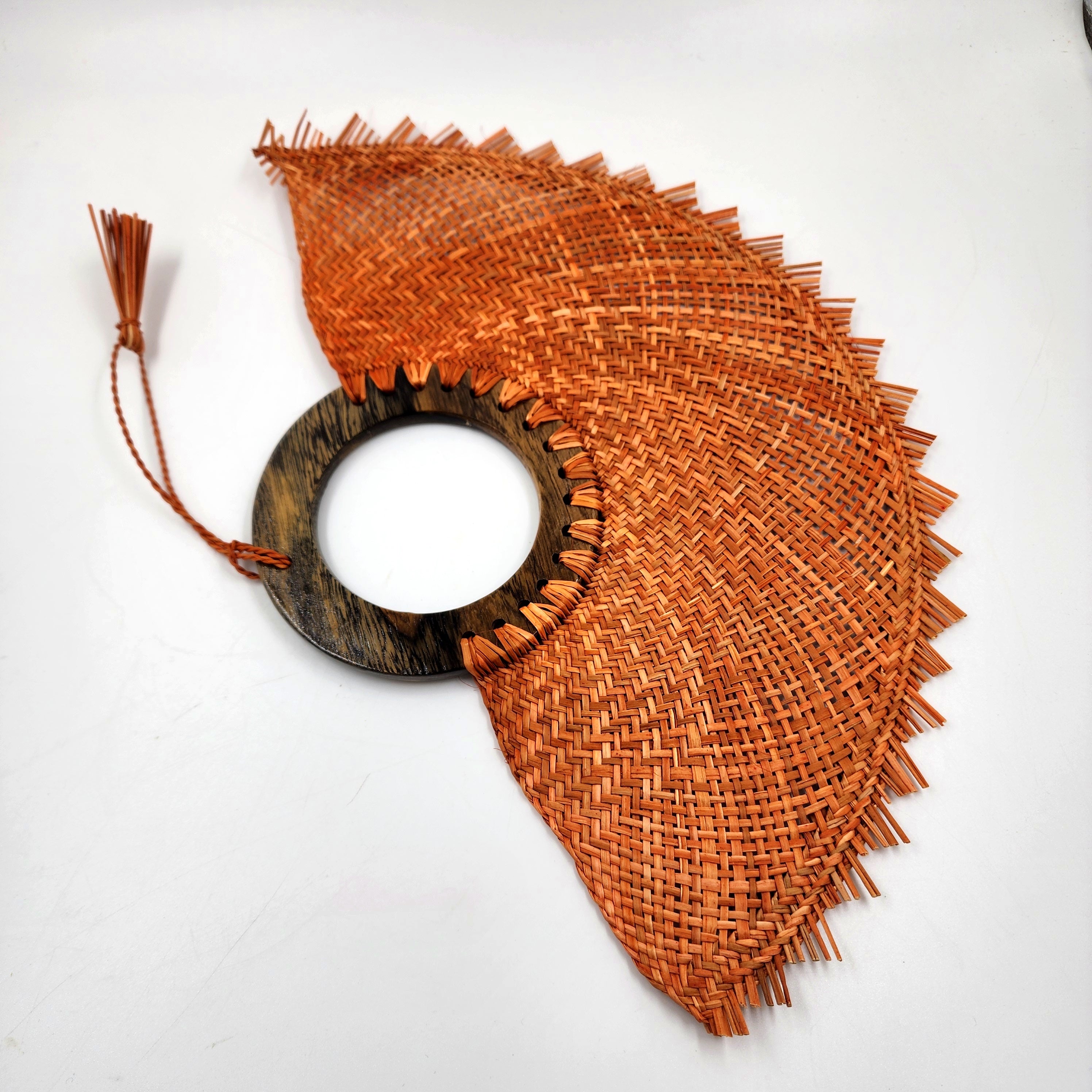 Abanico jipijapa grande naranja con madera de tzalam