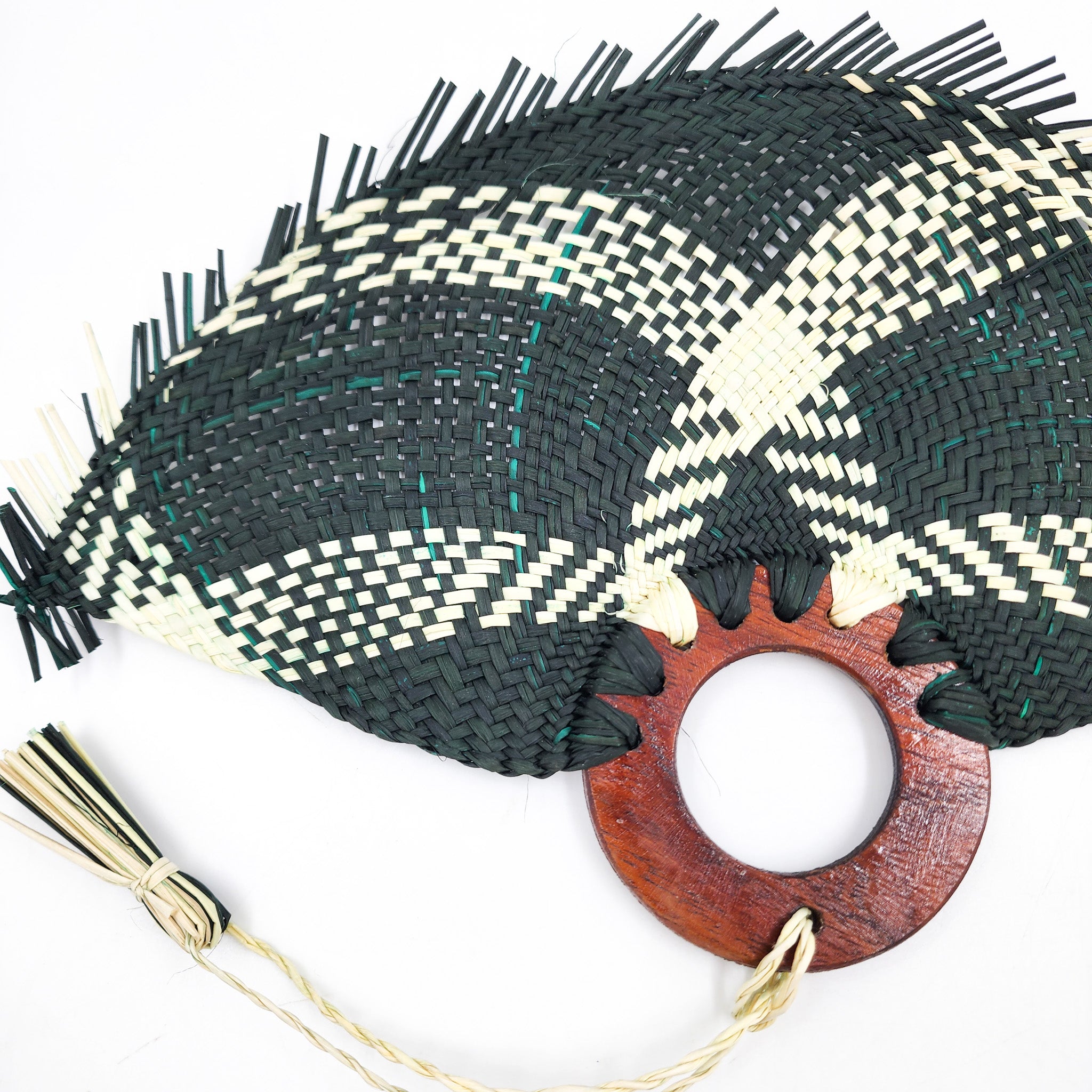 Small jipijapa fan with tzalam wood handle