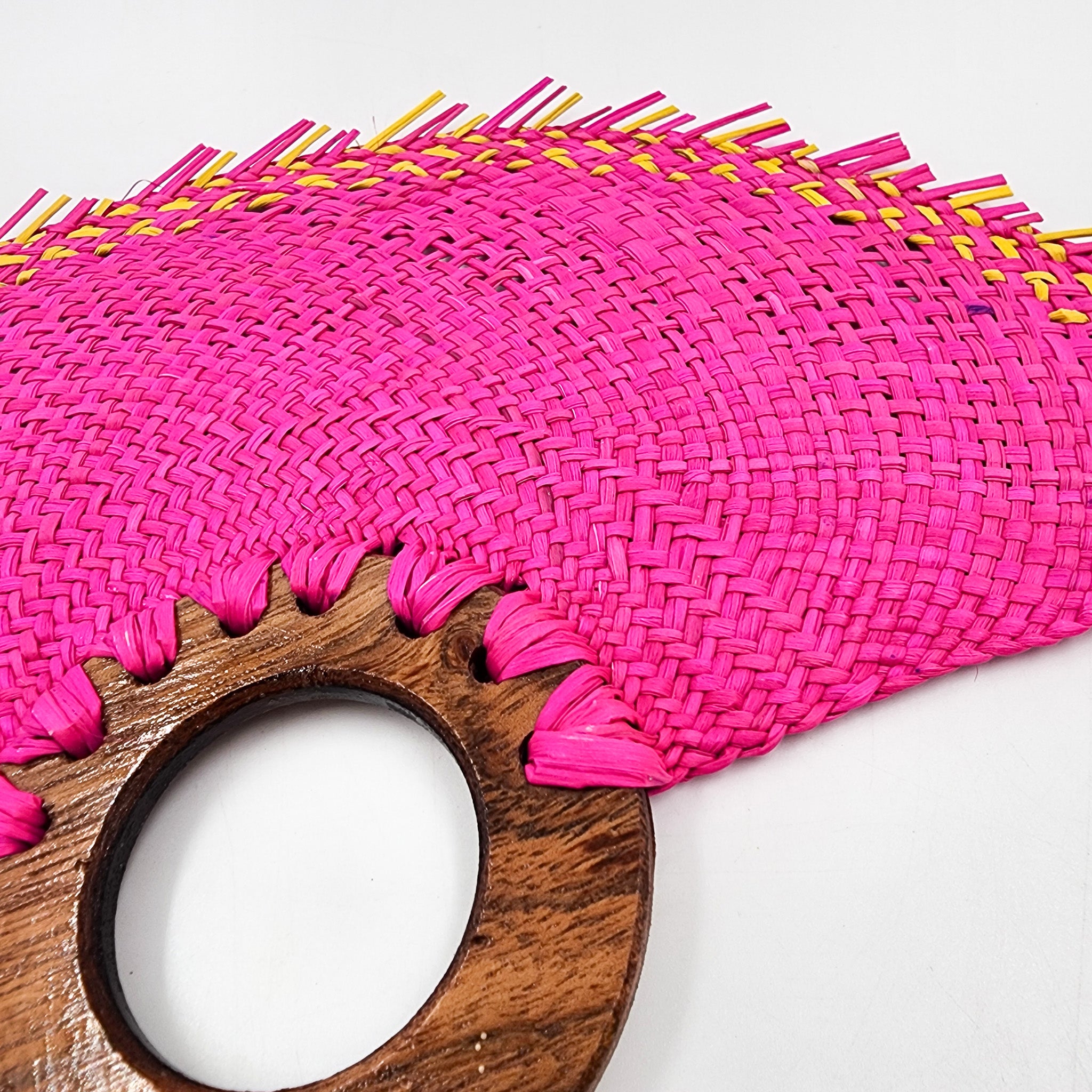 Small jipijapa fan with tzalam wood handle