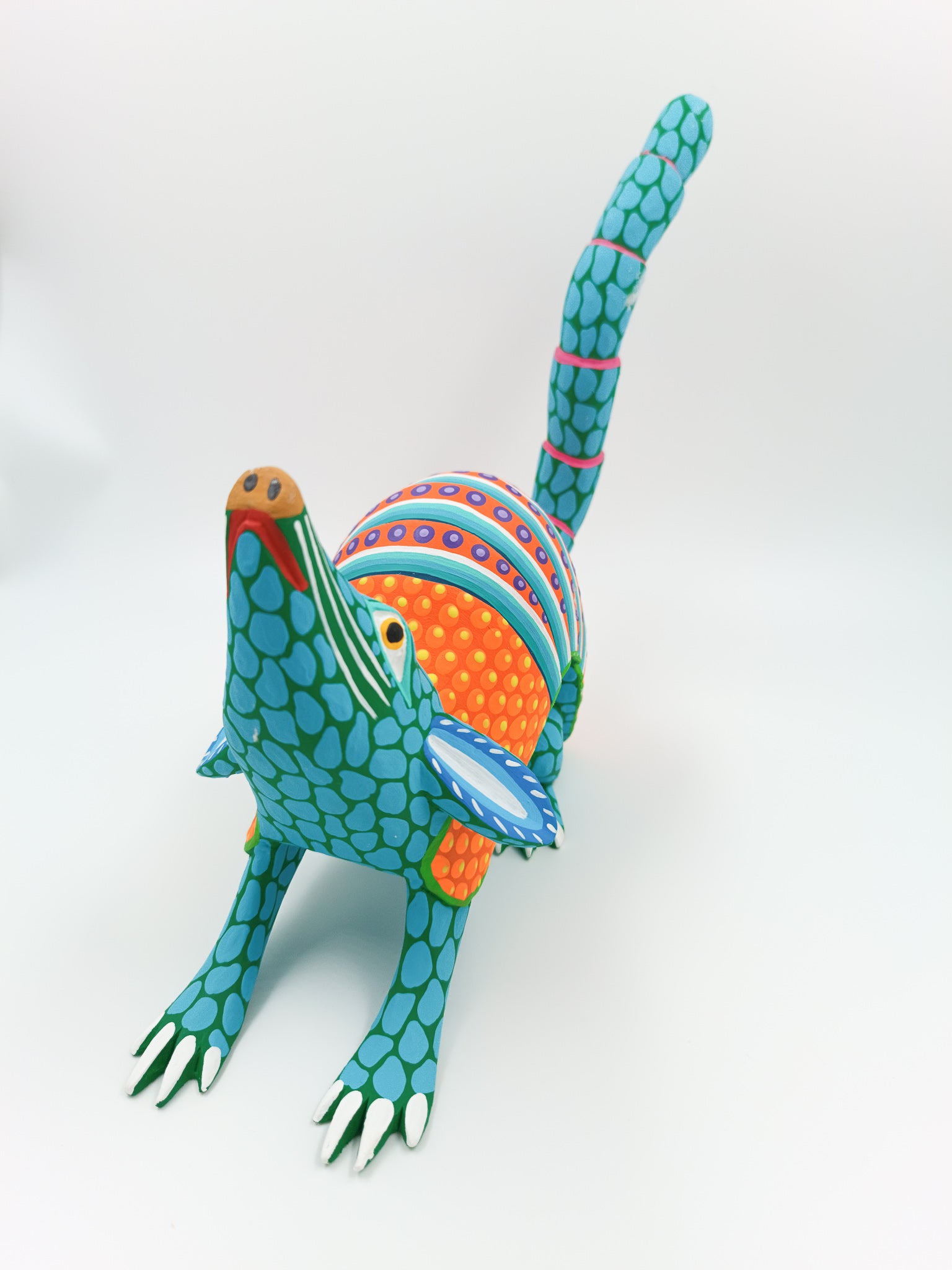 Alebrije Armadillo