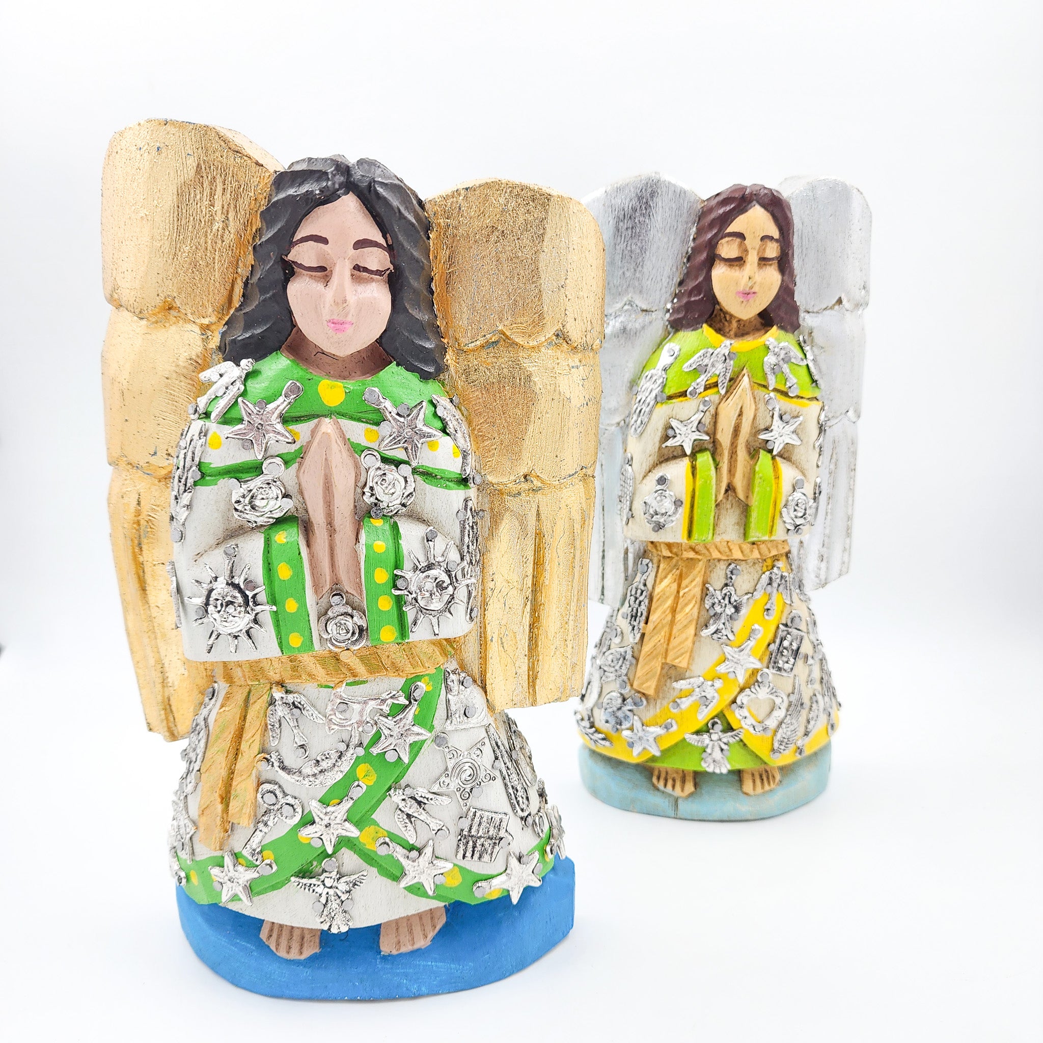 Ángeles con Milagritos de madera