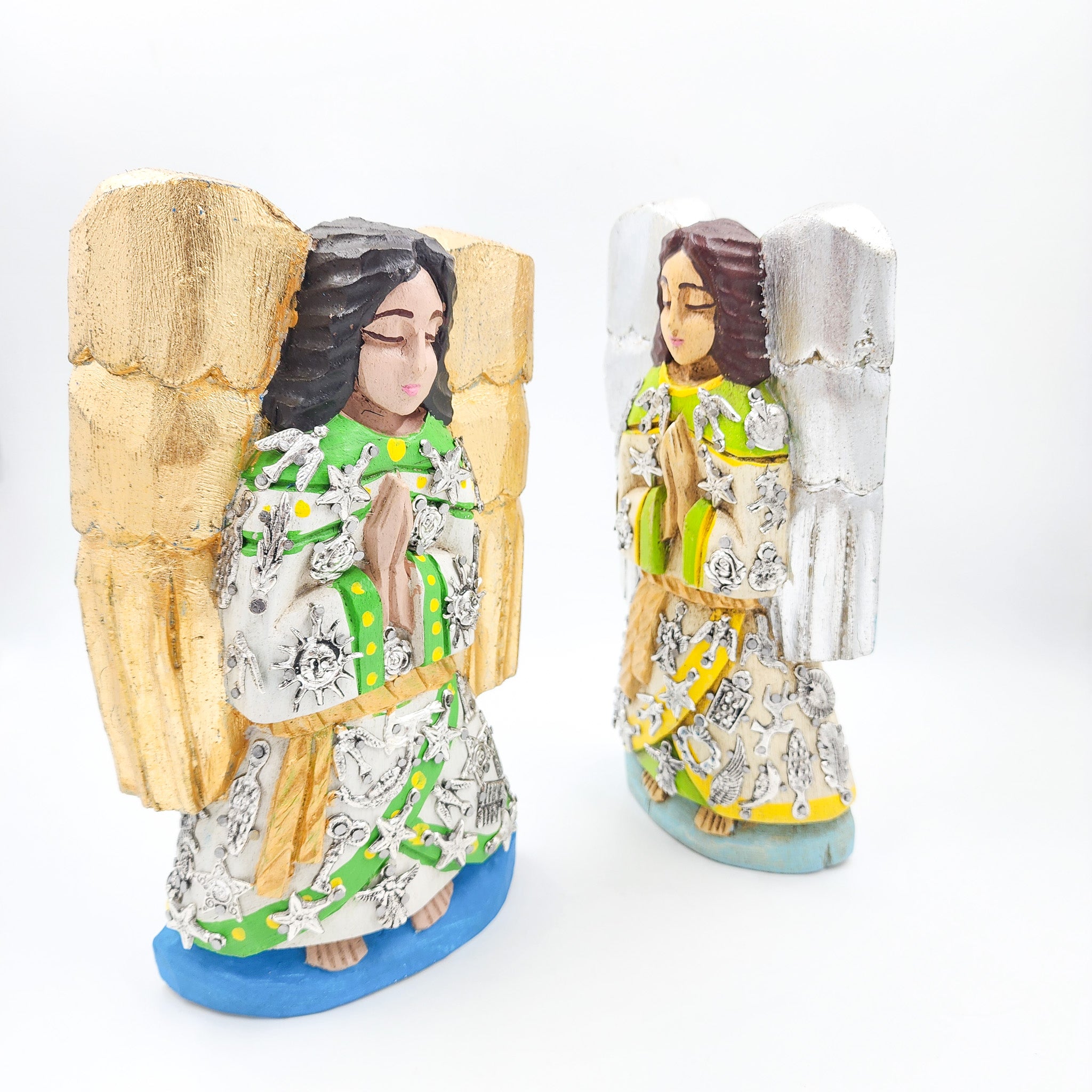 Ángeles con Milagritos de madera