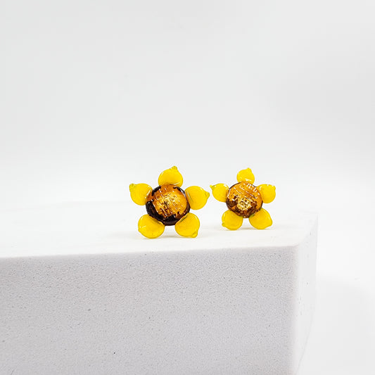 Aretes artesanales de vidrio soplado – diseños inspirados en la naturaleza