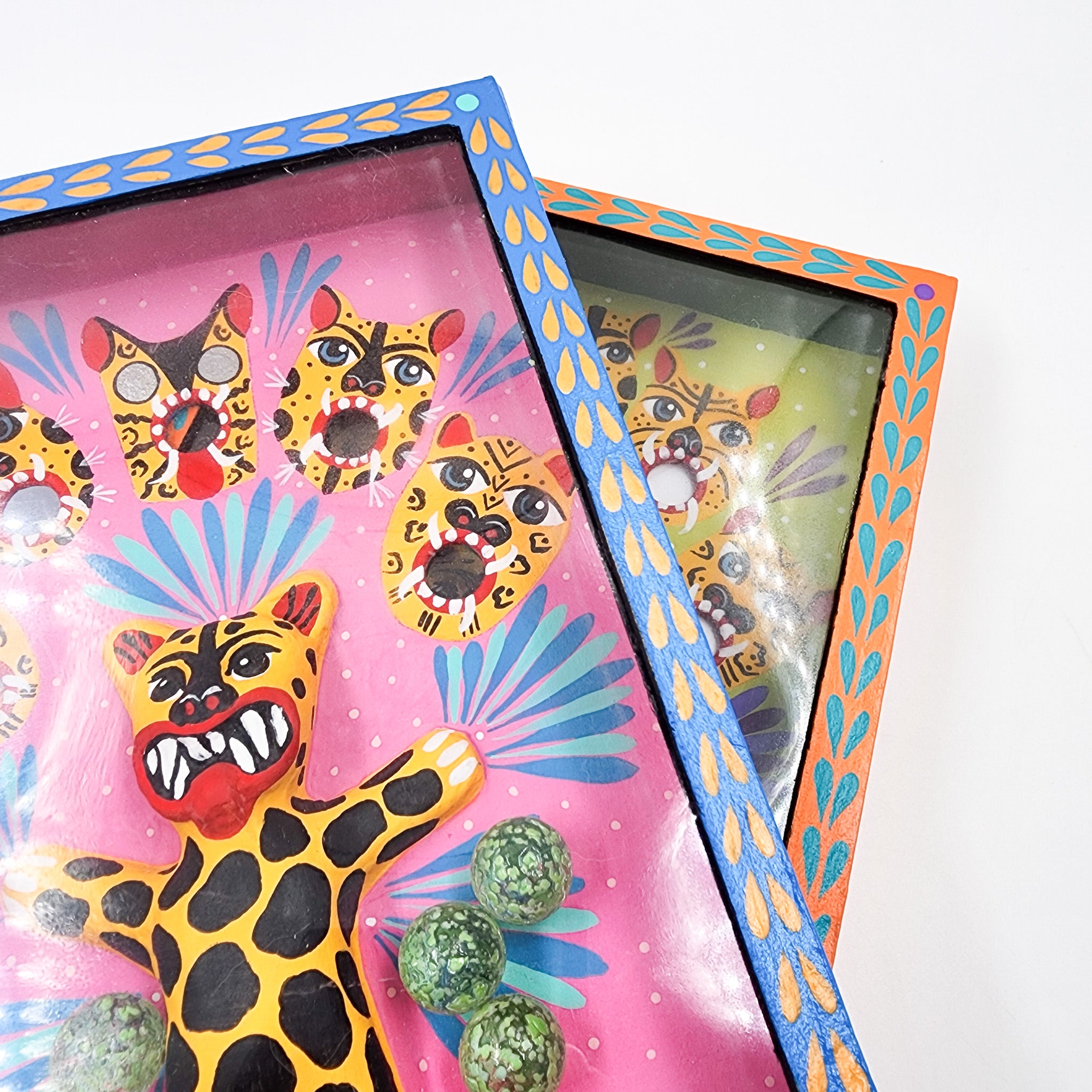 Juego de canicas Tecuán – cartonería mexicana artesanal