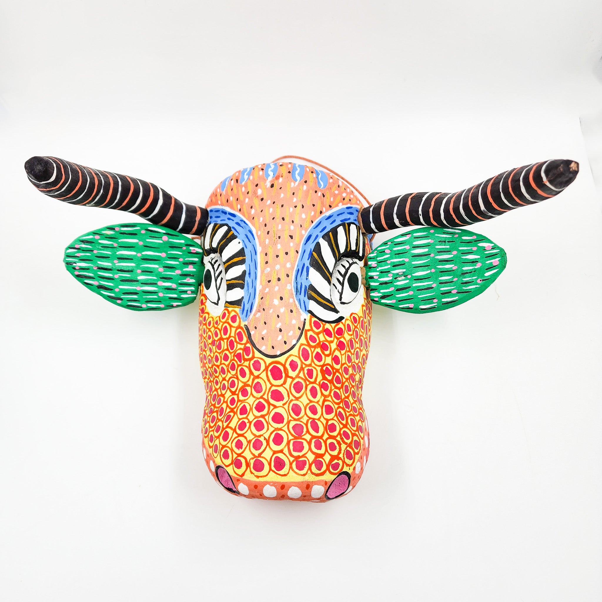 Máscara de toro de madera Ocumicho