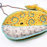 Bolsa artesanal de lana “Ballena”