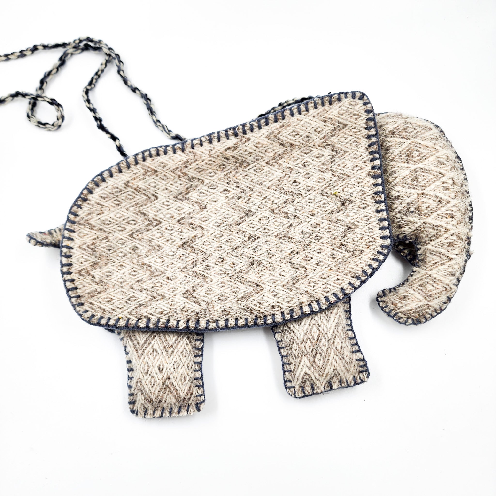 Bolsa artesanal de lana “Elefante”