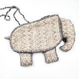 Bolsa artesanal de lana “Elefante”