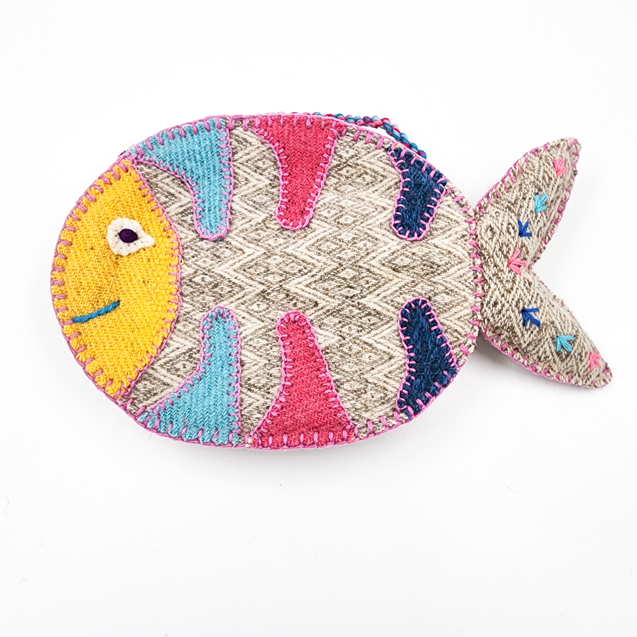 Bolsa artesanal de lana “Pez”