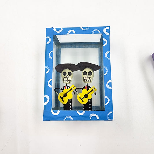 Cajita de la calaverita "Los Mariachis"