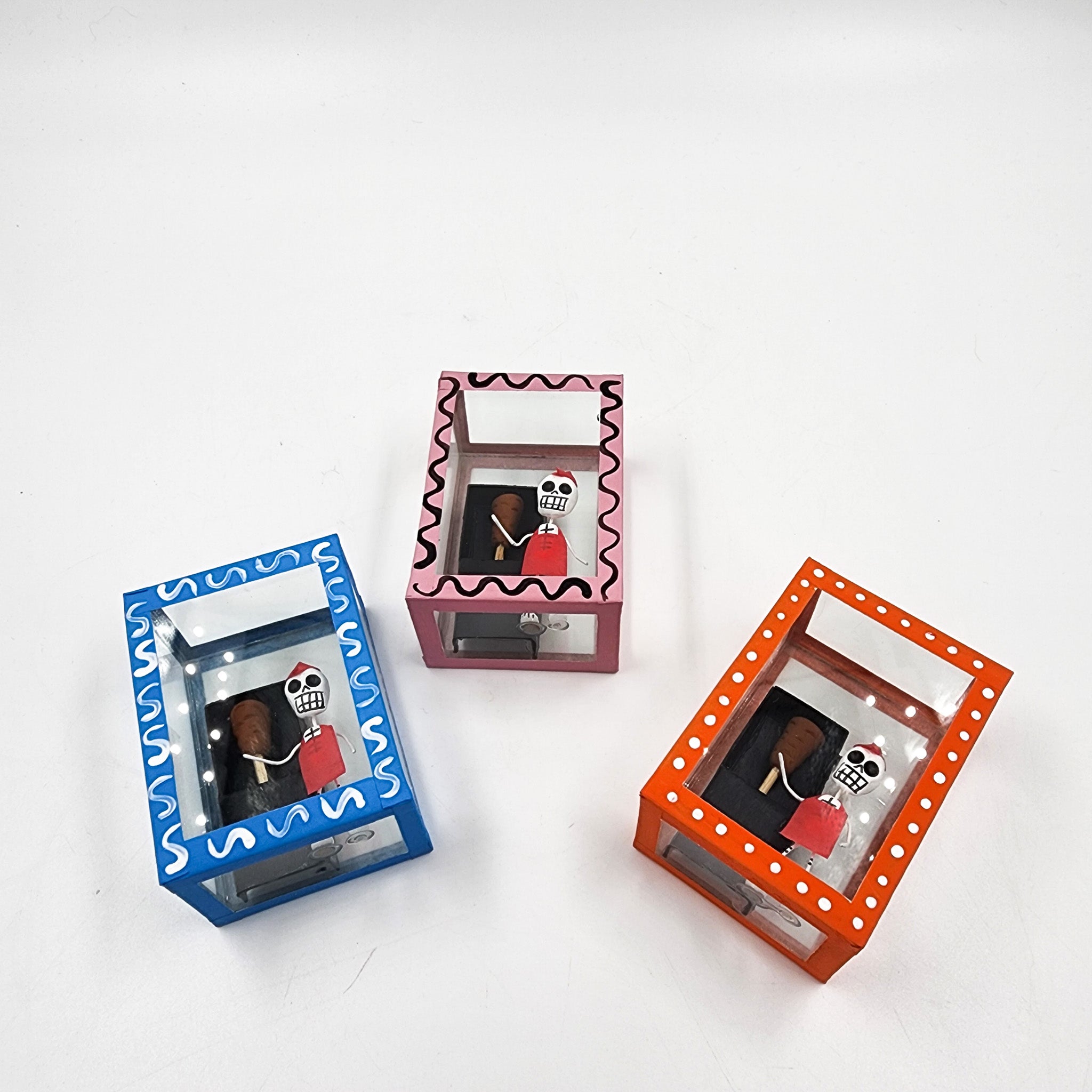 Couple skull box