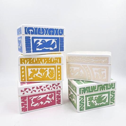 Caja chica de Olinalá