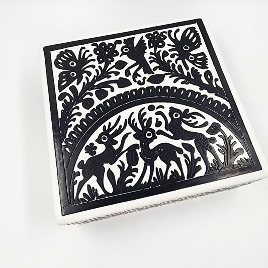 Caja para té de Olinalá