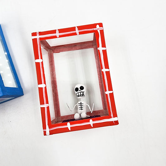 Cajita de la calaverita "La Yogui"