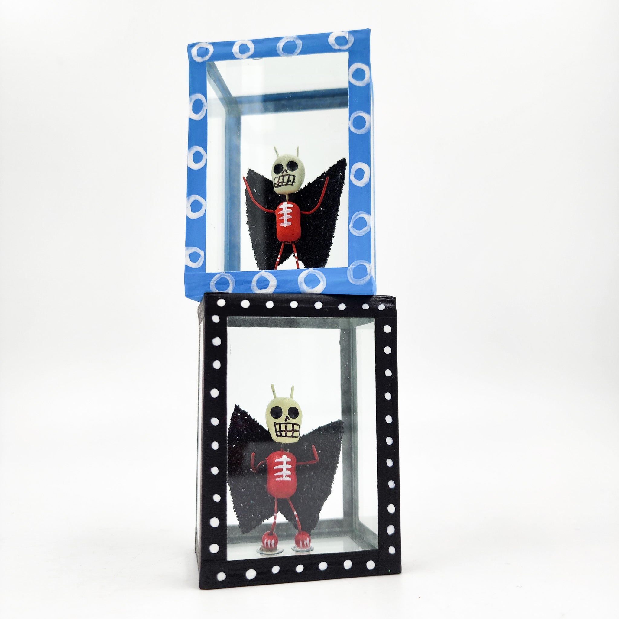 Couple skull box